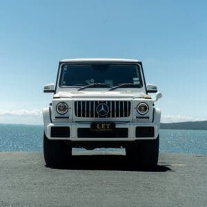 Chauffeur – Mercedes G Wagon (White)